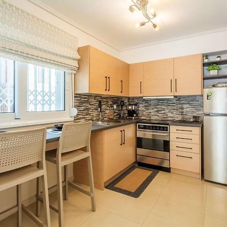 Kalamata Lime Studio - Cozy Gem With Private Parking Екстер'єр фото
