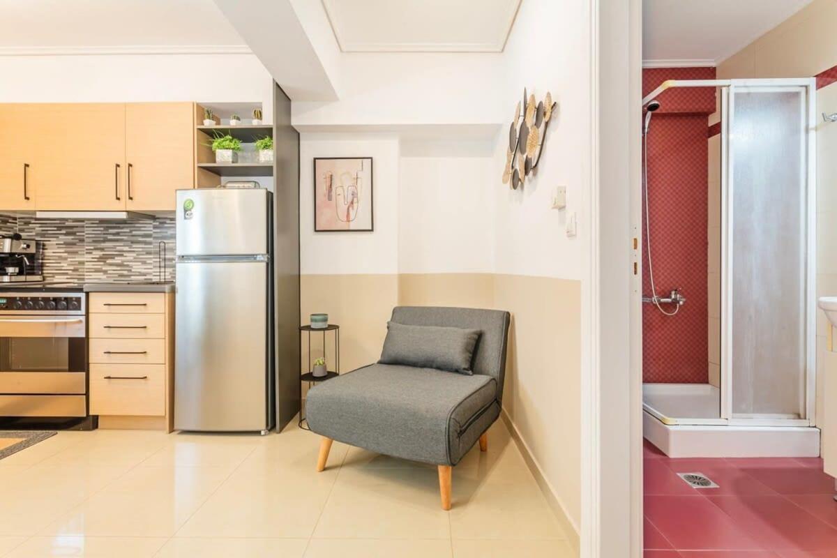 Kalamata Lime Studio - Cozy Gem With Private Parking Екстер'єр фото