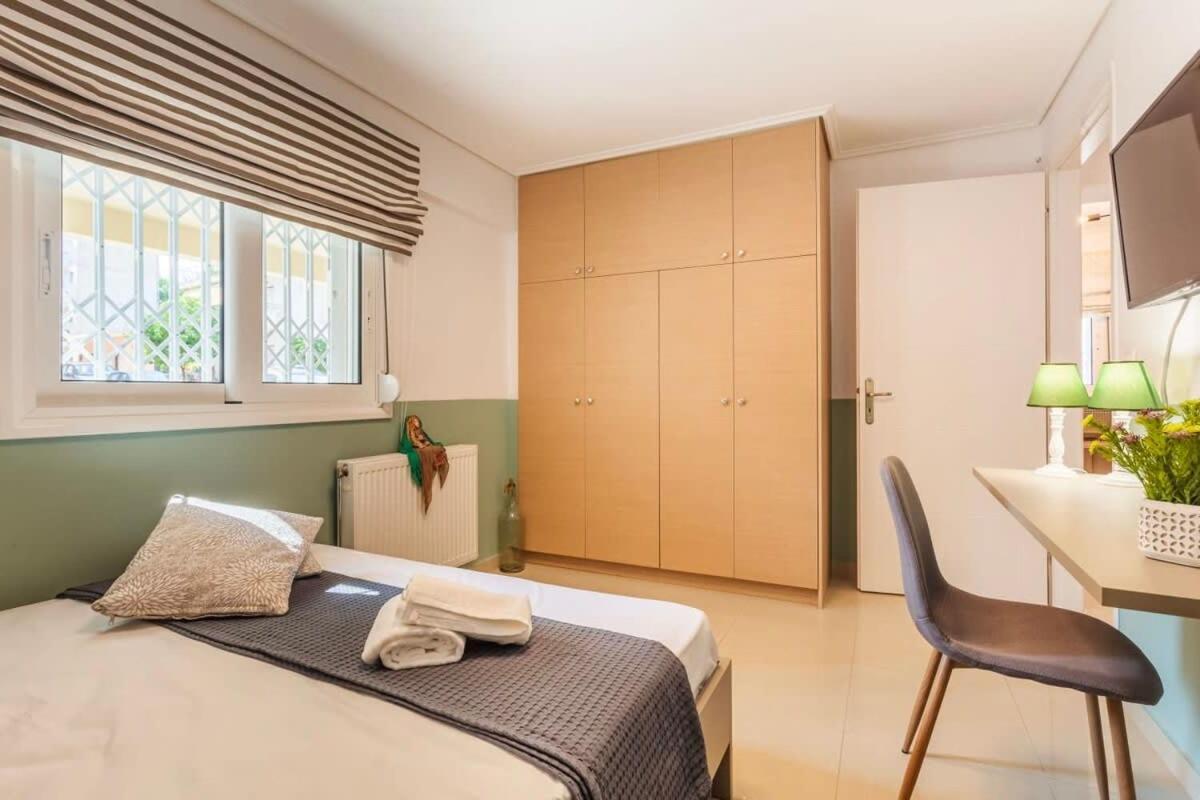 Kalamata Lime Studio - Cozy Gem With Private Parking Екстер'єр фото