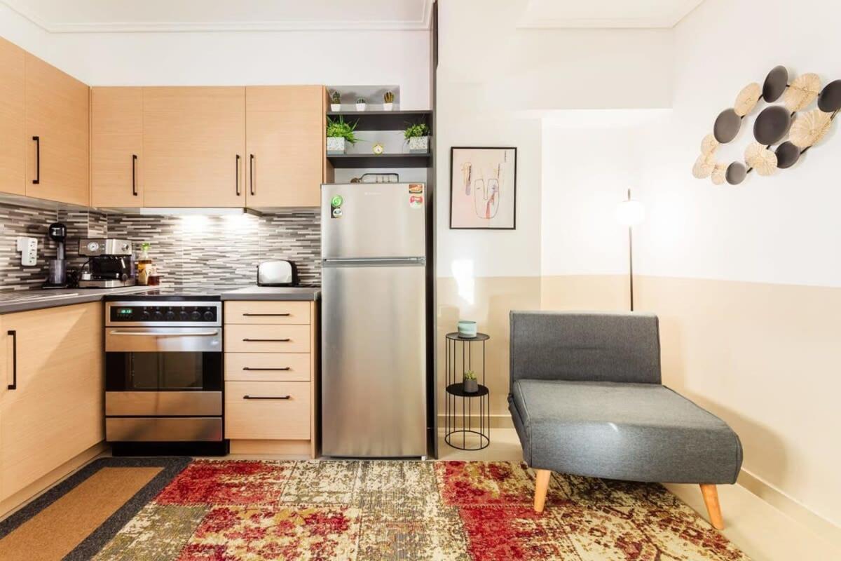 Kalamata Lime Studio - Cozy Gem With Private Parking Екстер'єр фото